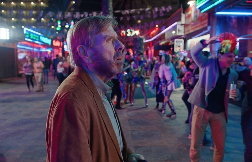 Timothy Spall en nieva-en-benidorm