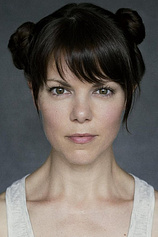 picture of actor Sarah-Jane Potts