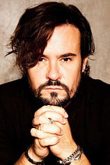 picture of actor Paulo Vilhena