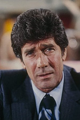 photo of person Robert Fuller