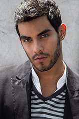 picture of actor Hugo Catalán
