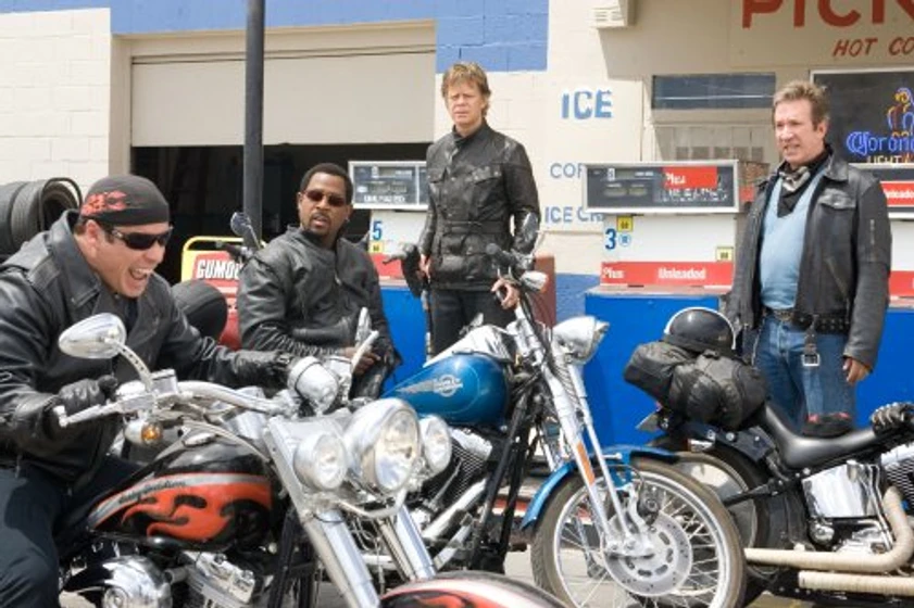 John Travolta, Martin Lawrence, William H. Macy y Tim Allen en cerdos-salvajes-con-un-par-de-ruedas