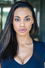 picture of actor Brittany Altenbach