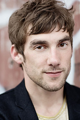 picture of actor Aaron Hitz