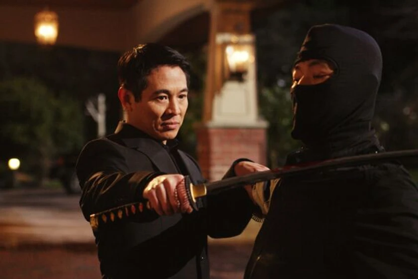 Jet Li en El Asesino (War)