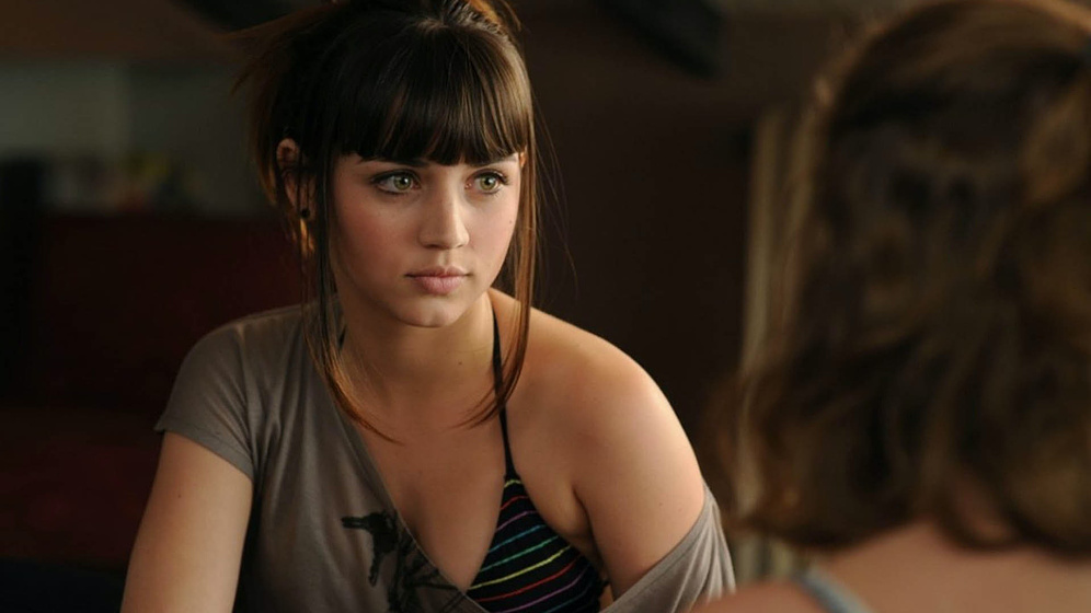 Ana de Armas en Mentiras y Gordas