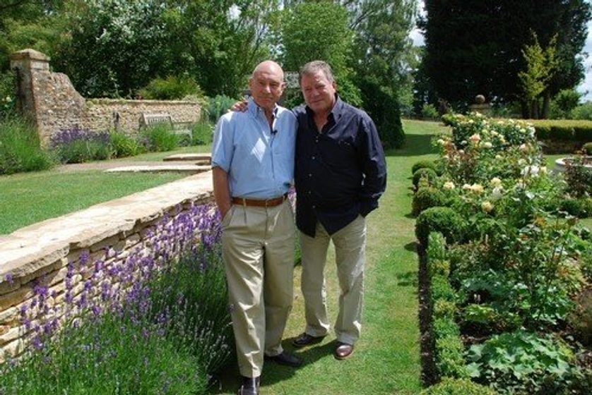 William Shatner y Patrick Stewart en the-captains