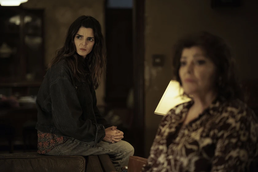 Clara Lago y Charo Reina en votemos
