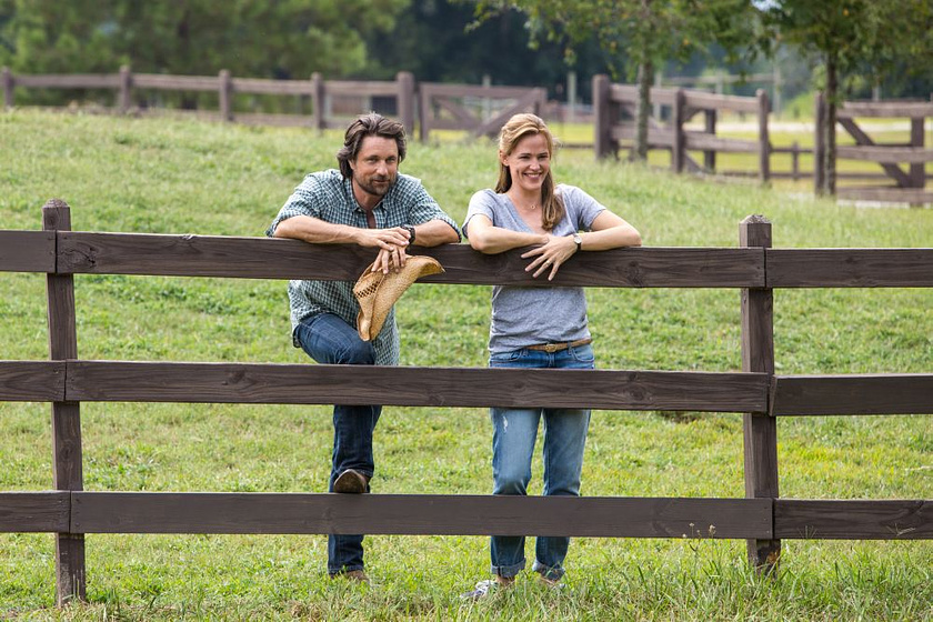 Jennifer Garner y Martin Henderson en Los Milagros del cielo