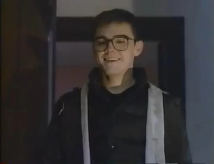 Rick Schroder en el-extrano-un-extrano-en-mi-interior