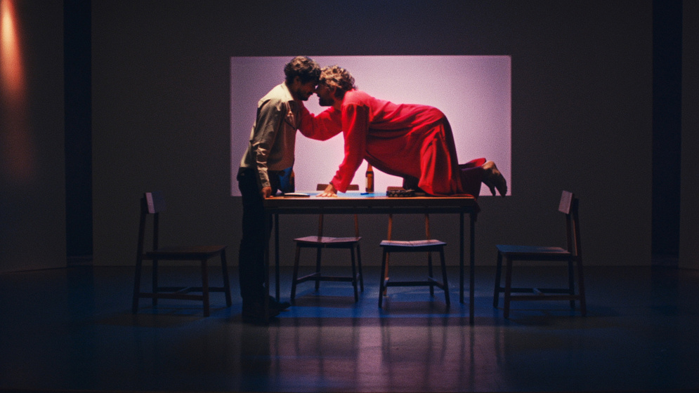 Imagen de el-arte-es-oscuro-y-esta-lleno-de-horrores