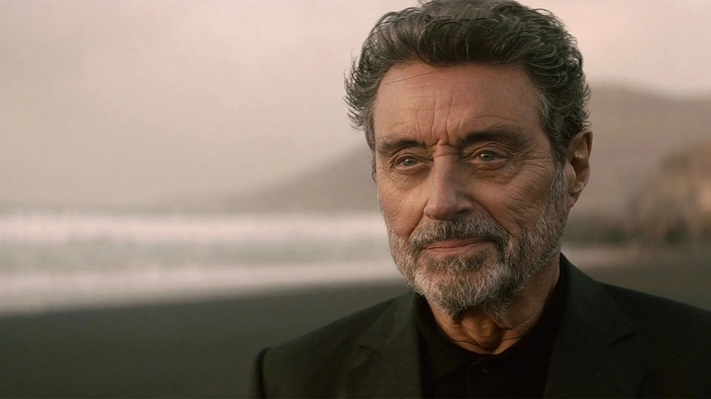 Ian McShane en American Star