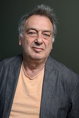 photo of person Stephen Frears