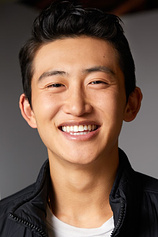 picture of actor Daniel Kim