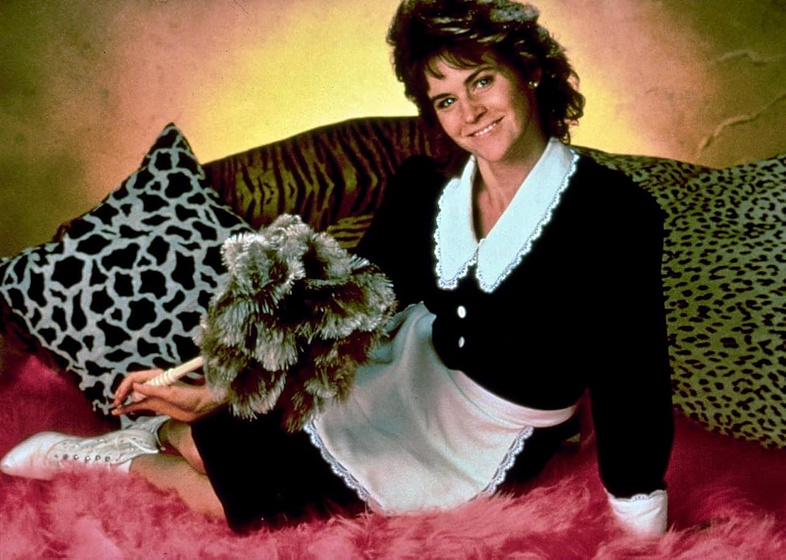 Ally Sheedy en Su Excelencia, La Criada