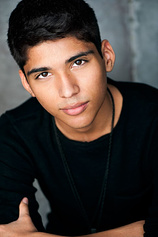 picture of actor Michael Garza