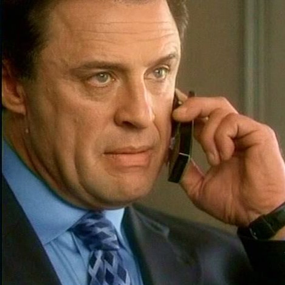 Joe Penny en Jane Doe: Visto y no Visto