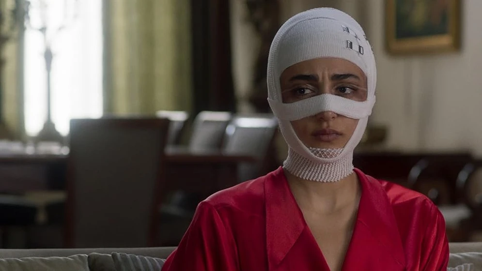 Golshifteh Farahani y Neta Riskin en shelter-2017