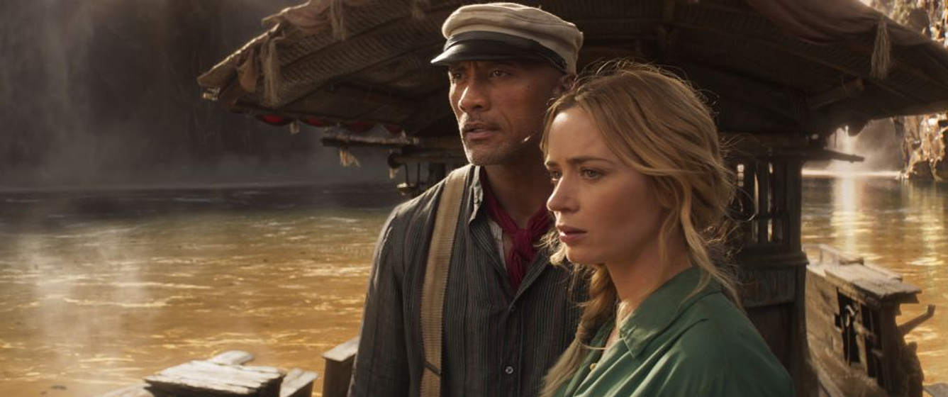 Dwayne Johnson y Emily Blunt en Jungle Cruise