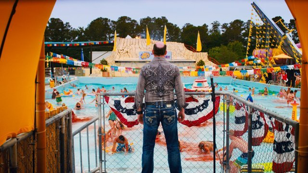David Koechner en Piranha 3DD