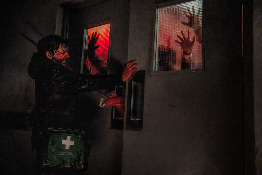 Austin Abrams en resident-evil-2026