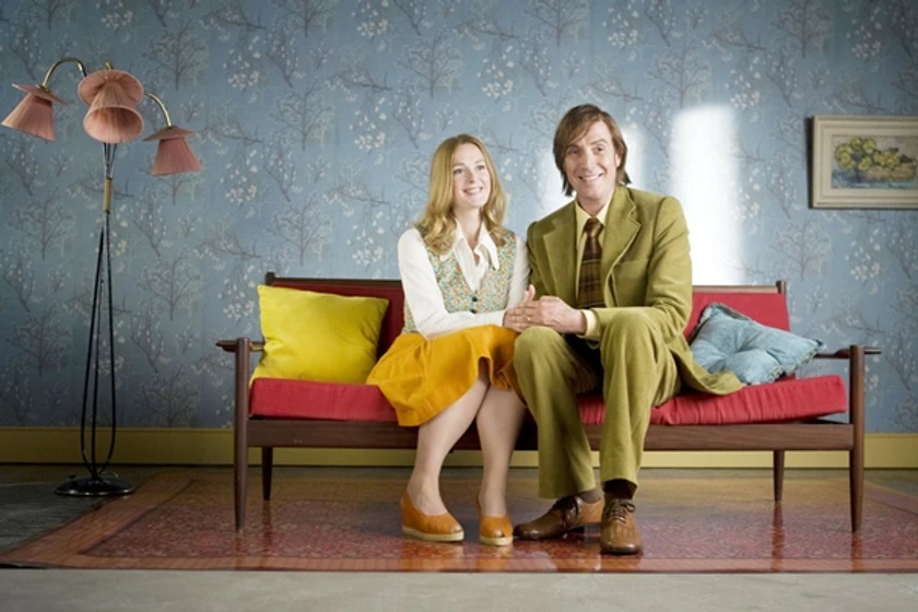 Rhys Ifans y Natasha Little en las-vidas-posibles-de-mr-nobody