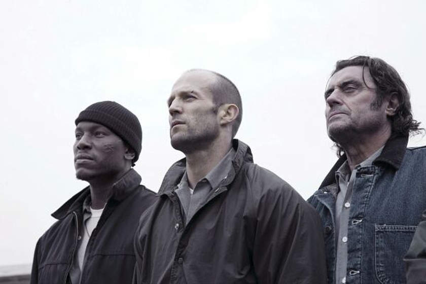 Jason Statham, Tyrese Gibson y Ian McShane en La Carrera de la Muerte