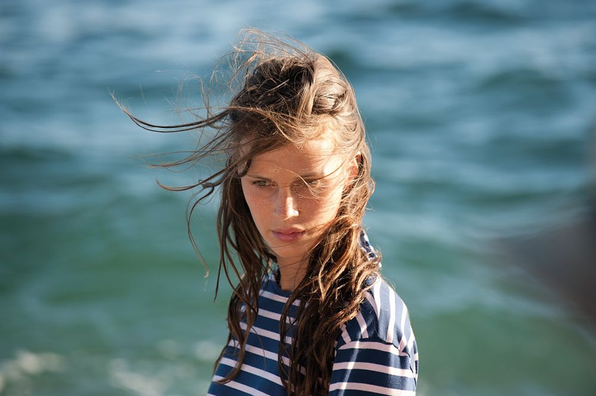 Marine Vacth en Joven y Bonita