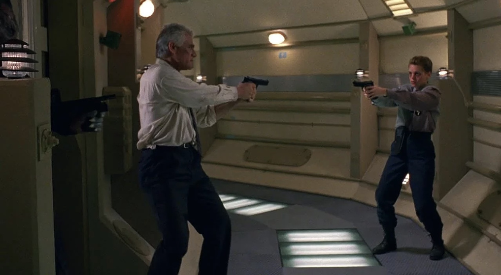 Tim Thomerson en trancers-3-amenaza-total