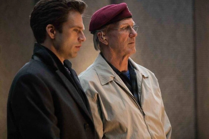 William Hurt y Sebastian Stan en con-todos-los-honores