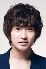 picture of actor Deok-Hwan Ryu