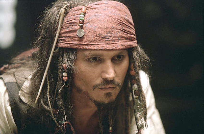 Johnny Depp en Piratas del Caribe: La Maldición de la Perla Negra