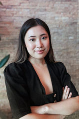 photo of person Claudia Tan