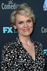 photo of person Stephnie Weir