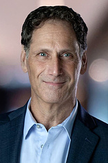 photo of person Robert Pescovitz