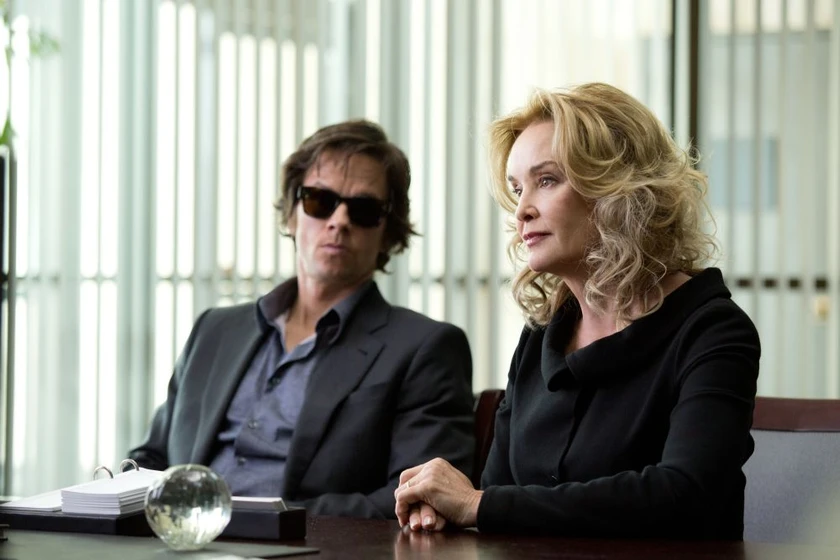 Mark Wahlberg y Jessica Lange en el-jugador-2014
