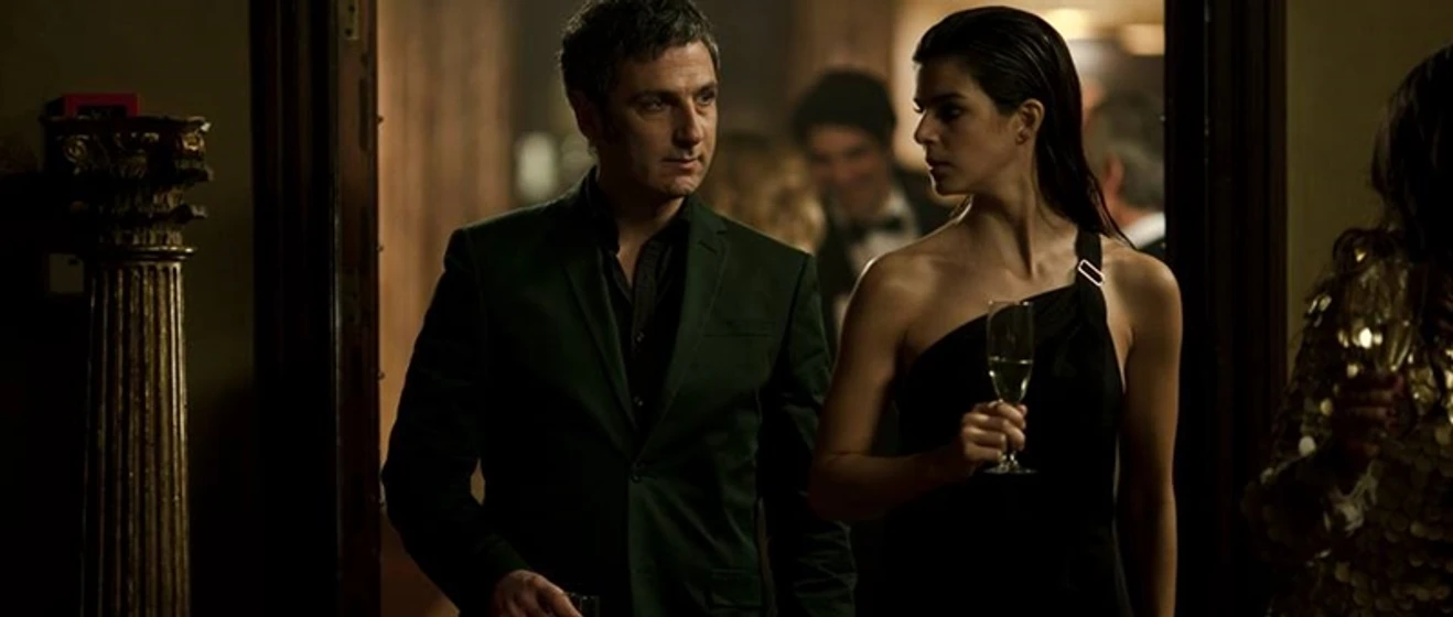Ernesto Alterio y Clara Lago en quien-mato-a-bambi-2013