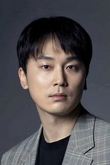 photo of person Hyun-woo Seo