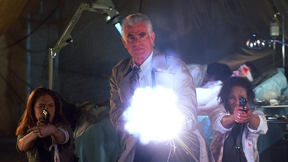 Megan Ward, Tim Thomerson y Telma Hopkins en trancers-3-amenaza-total