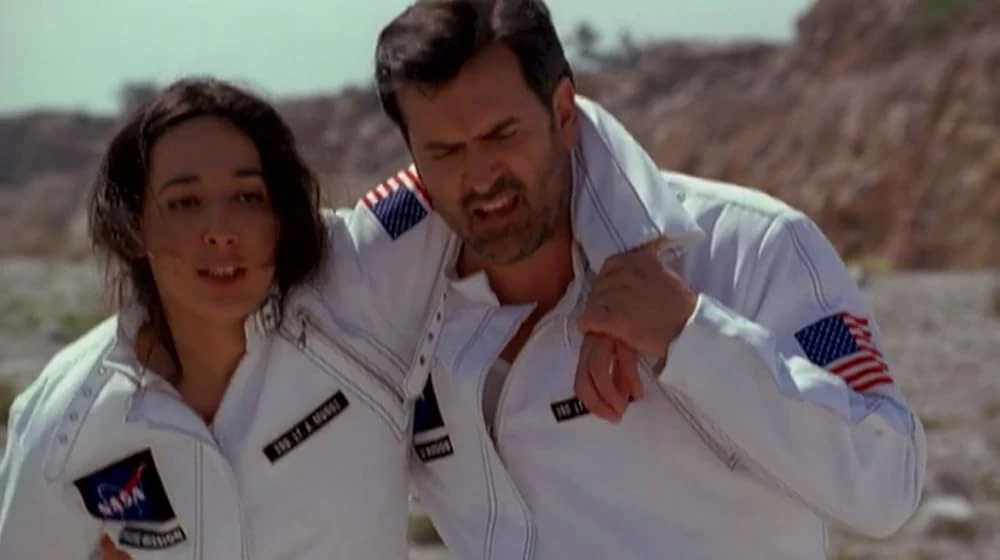 Bruce Campbell en alien-apocalypse