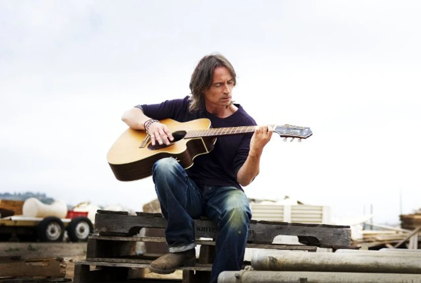 Robert Carlyle en california-solo