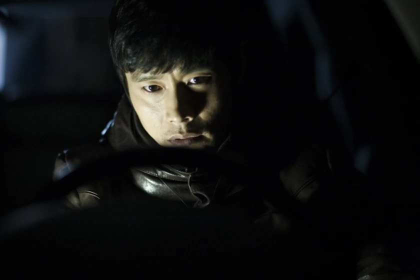 Lee Byung-hun en Encontré al diablo