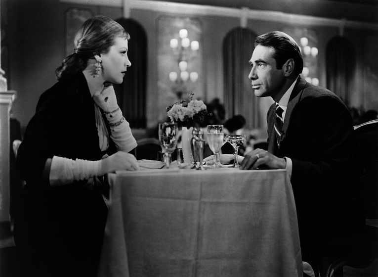 Gary Merrill y Hildegard Knef en Night Without Sleep