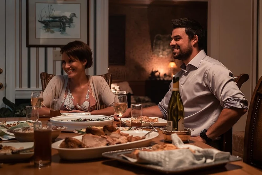 Jesse Hutch y Nicky Whelan en deseos-de-venganza