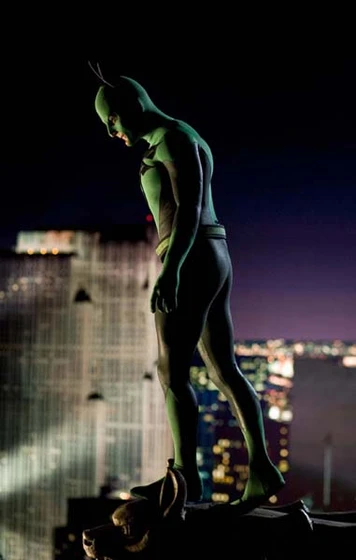Drake Bell en superhero-movie