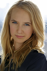 picture of actor Elle Peterson