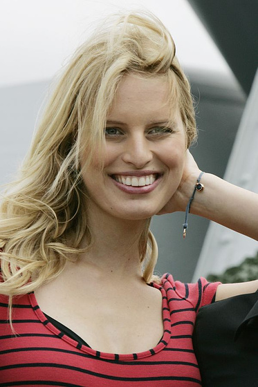 Karolina Kurkova en G.I. Joe (Premiere en Londres. Julio 2009)