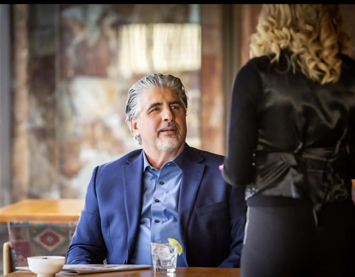 Eli Gabay en Los Secretos de la Viuda Negra