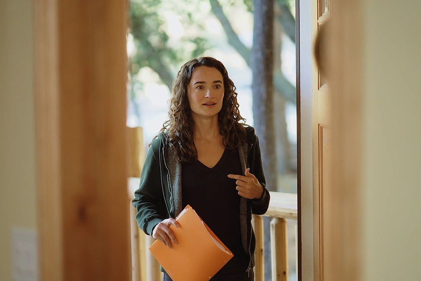 Kelley Mack en universal