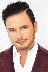 picture of actor Fausto Miño